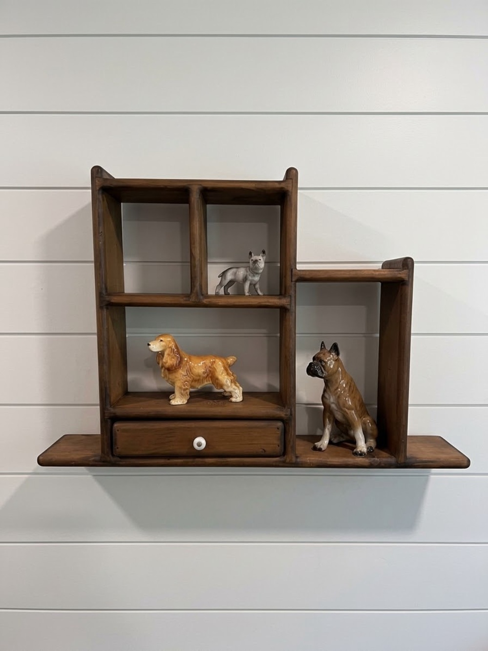 Trinket shelf